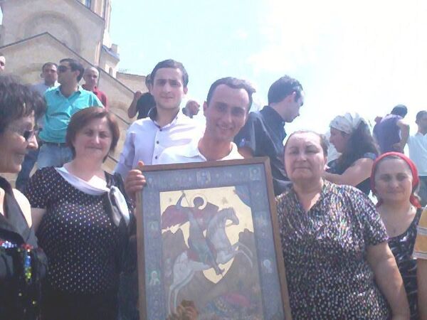 მწყემსი, რომელიც მწერალი გახდა და მის მიერ გადარჩენილი სოფლის ბიბლიოთეკა მწყემსი, რომელიც მწერალი გახდა და მის მიერ გადარჩენილი სოფლის ბიბლიოთეკა - Sputnik საქართველო