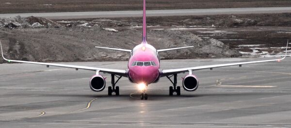 ავიაკომპანია Wizz Air-ის თვითმფრინავი ავიაკომპანია Wizz Air-ის თვითმფრინავი - Sputnik საქართველო