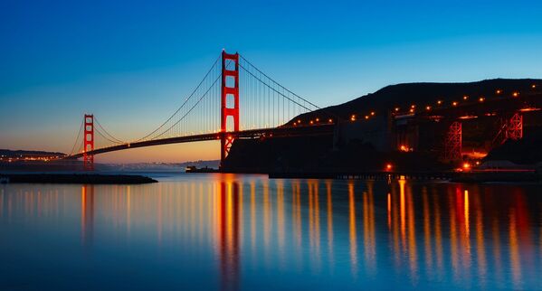 В рейтинг попал Золотой мост в Сан-Франциско, стоимость жилья в районе этой достопримечательности на 264% больше, чем в другом районе  - Sputnik Грузия