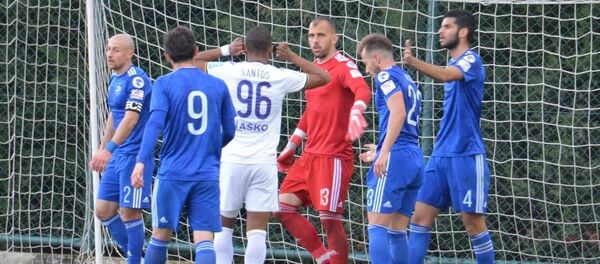 Футболисты тбилисского Динамо против словенского Марибора - Sputnik Грузия