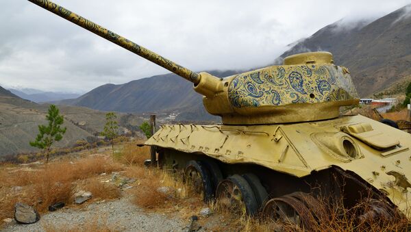 Советский танк в Панджшерском ущелье - фотолента Мирный Афганистан - Sputnik Грузия