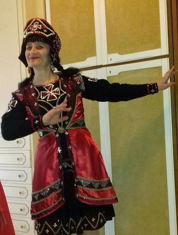 როგორ გაიმარჯვა ქართველმა ემიგრანტმა ეროვნული სამოსის იტალიურ კონკურსზე - Sputnik საქართველო