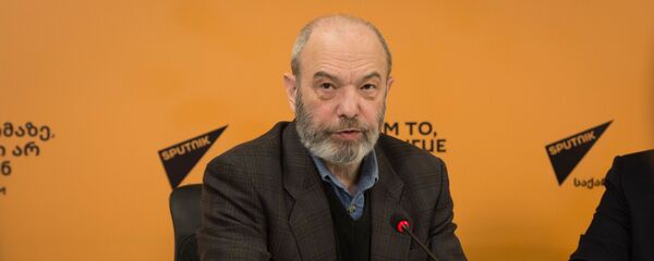 Директор Института стратегии управления Петр Мамрадзе - Sputnik Грузия