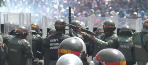 Столкновения на границе Венесуэлы и Колумбии - сотни пострадавших - Sputnik Грузия