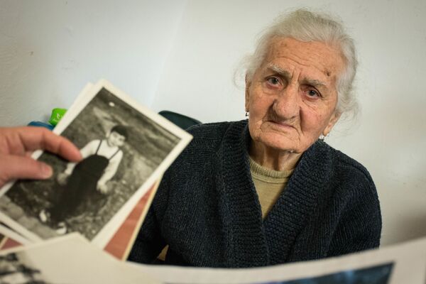 Бабушка Теклы по отцовской линии - Дарико, потерявшая единственного сына - Sputnik Грузия