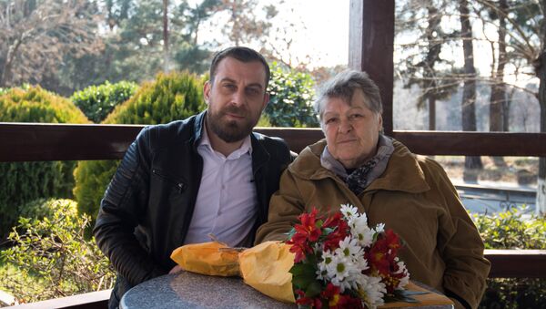 დავით ქურდიანი დედასთან ერთად - Sputnik საქართველო