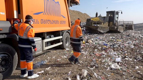 Работу над проектом преобразования мусорной свалки в поселке Лило на окраине Тбилиси в источник добычи газа планируется завершить этой осенью  - Sputnik Грузия