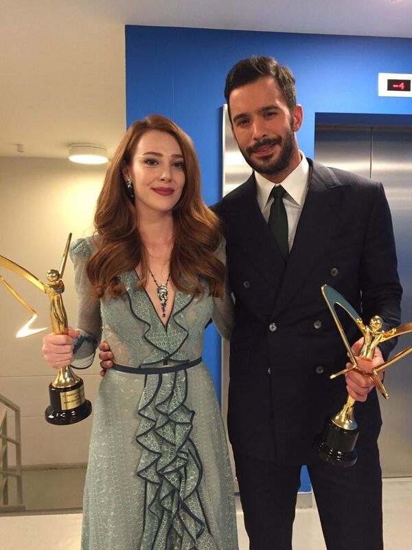 ომერისა და დეფნეს სასიყვარულო ურთიერთობები: როგორია მათი რეალური ცხოვრება - Sputnik საქართველო