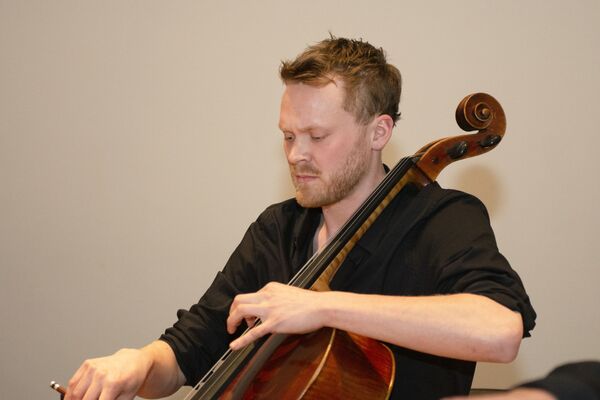 Georgian Cellos - жизнь от оркестра до ансамбля виолончелистов Georgian Cellos - жизнь от оркестра до ансамбля виолончелистов - Sputnik Грузия