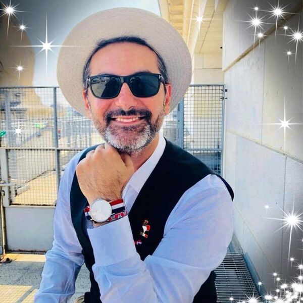 პოლიგლოტი საოპერო მომღერალი საქართველოდან – საფრანგეთის ქართულენოვანი ეროვნული გიდი პოლიგლოტი საოპერო მომღერალი საქართველოდან – საფრანგეთის ქართულენოვანი ეროვნული გიდი - Sputnik საქართველო