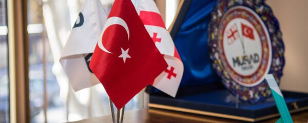 Флаги Грузии и Турции - Sputnik Грузия