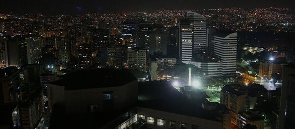 Улицы и дома Каракаса с частично восстановленным электроснабжением - Sputnik Грузия