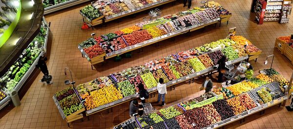 ხილ-ბოსტნეული სუპერმარკეტში ხილ-ბოსტნეული სუპერმარკეტში - Sputnik საქართველო