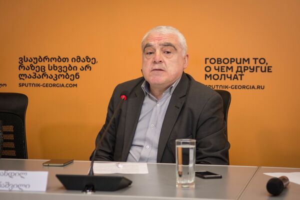 Нужен ли Грузии правительственный канал и что делать с информационной агрессией? - Sputnik Грузия