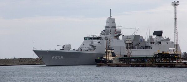 Корабль НАТО в Потийском порту - Sputnik Грузия