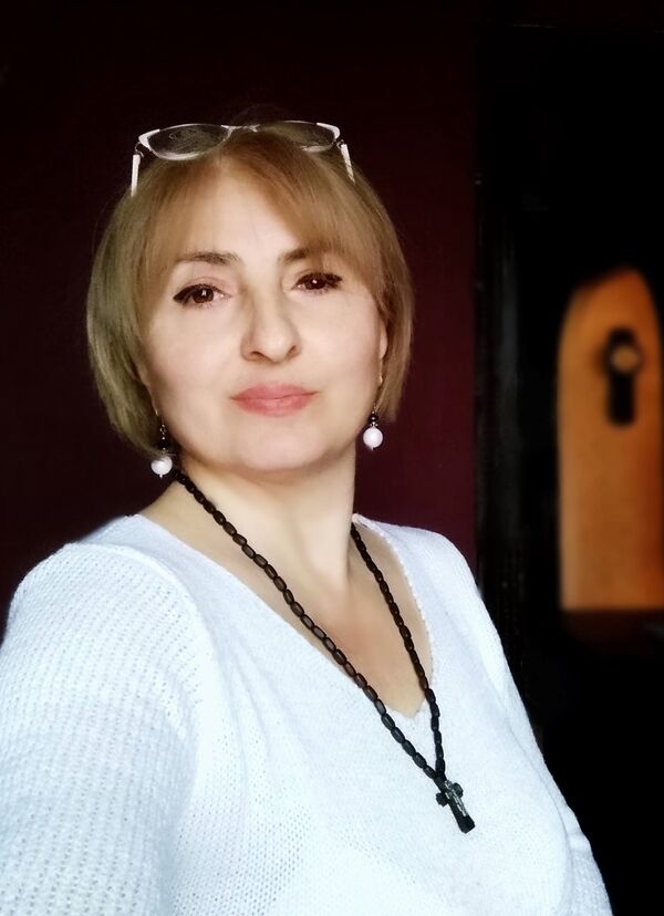 „დავშორდი და მინდა ამ ნივთმა ჩემი თავი გაახსენოსო“: ქართველი ხელოვანის საინტერესო ცხოვრება „დავშორდი და მინდა ამ ნივთმა ჩემი თავი გაახსენოსო“: ქართველი ხელოვანის საინტერესო ცხოვრება - Sputnik საქართველო