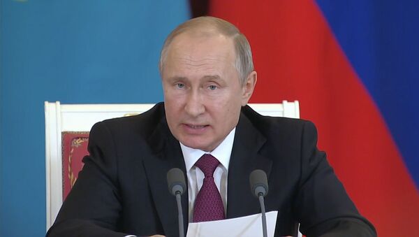 Путин рассказал о первых переговорах с новым президентом Казахстана - Sputnik Грузия