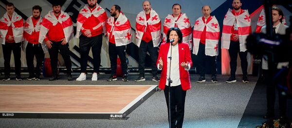 Президент Грузии Саломе Зурабишвили на церемонии открытия ЧЕ по тяжелой атлетике в столице Аджарии - Sputnik Грузия