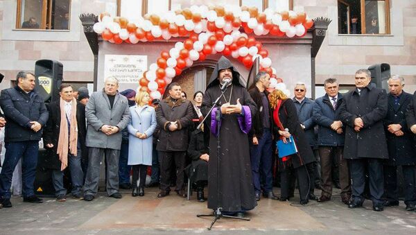 Предстоятель епархии Армянской Апостольской Церкви в Грузии епископ Вазген Мирзаханян - Sputnik Грузия