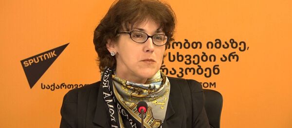 Как пройдет Тотальный диктант в Тбилиси, рассказала координатор акции Елена Галашевская - Sputnik Грузия