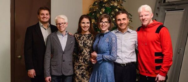 Семья Бидзины Иванишвили Семья Бидзины Иванишвили - Sputnik Грузия