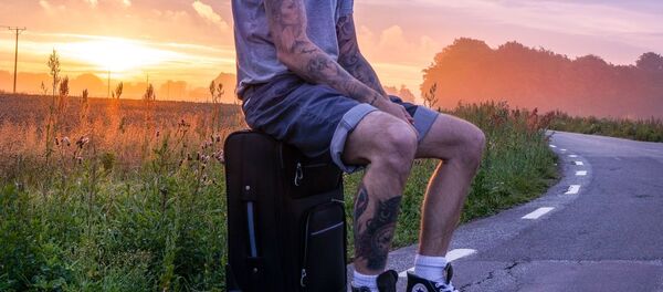 ავტოსტოპერი გზაზე ავტოსტოპერი გზაზე - Sputnik საქართველო