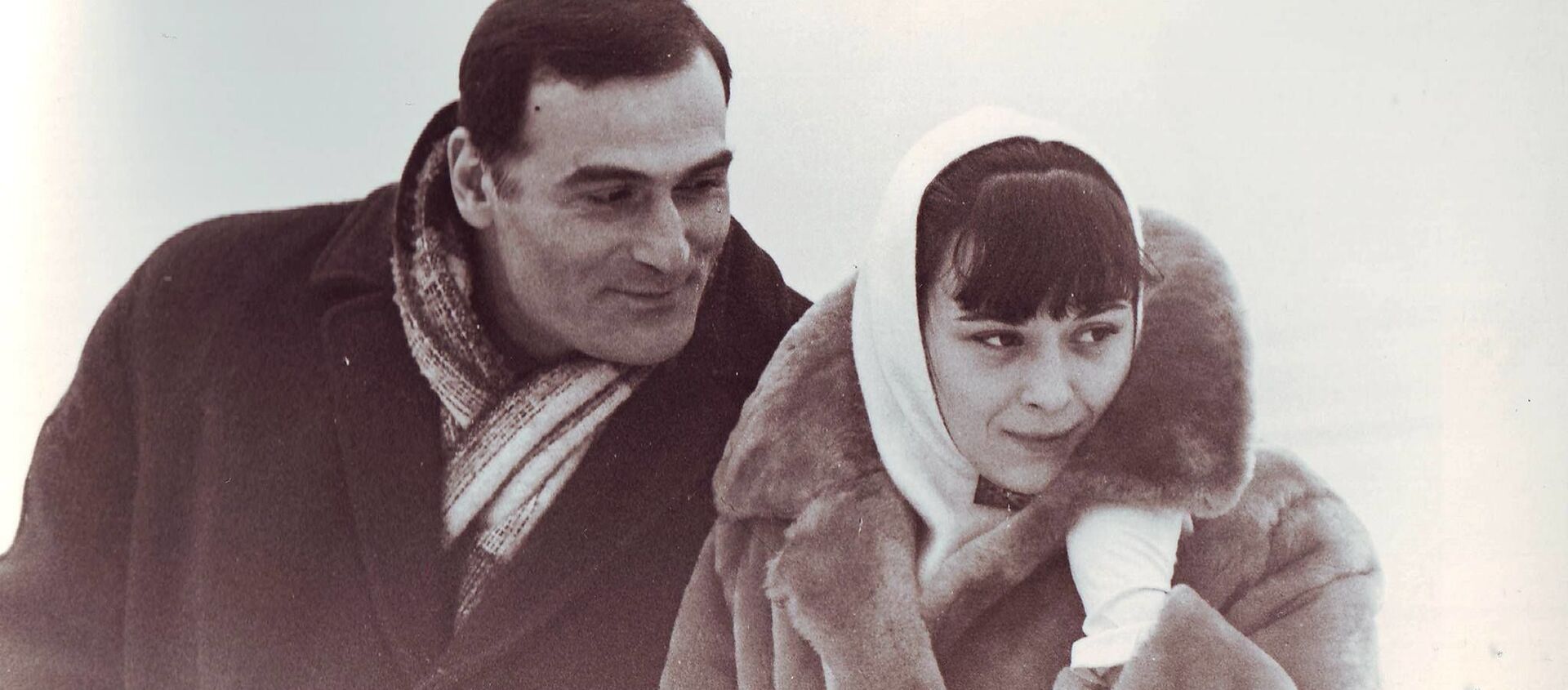 Кахи Кавсадзе и его супруга Белла Мирианашвили - Sputnik Грузия, 1920, 27.04.2021