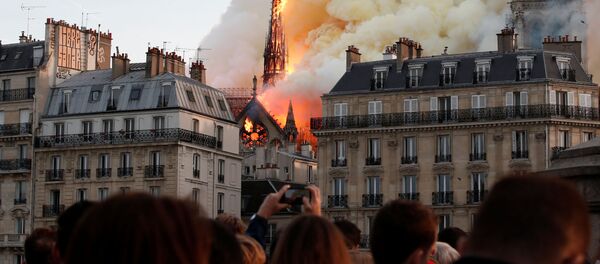 ხანძარმა შენობა თითქმის მთლიანად მოიცვა - Sputnik საქართველო