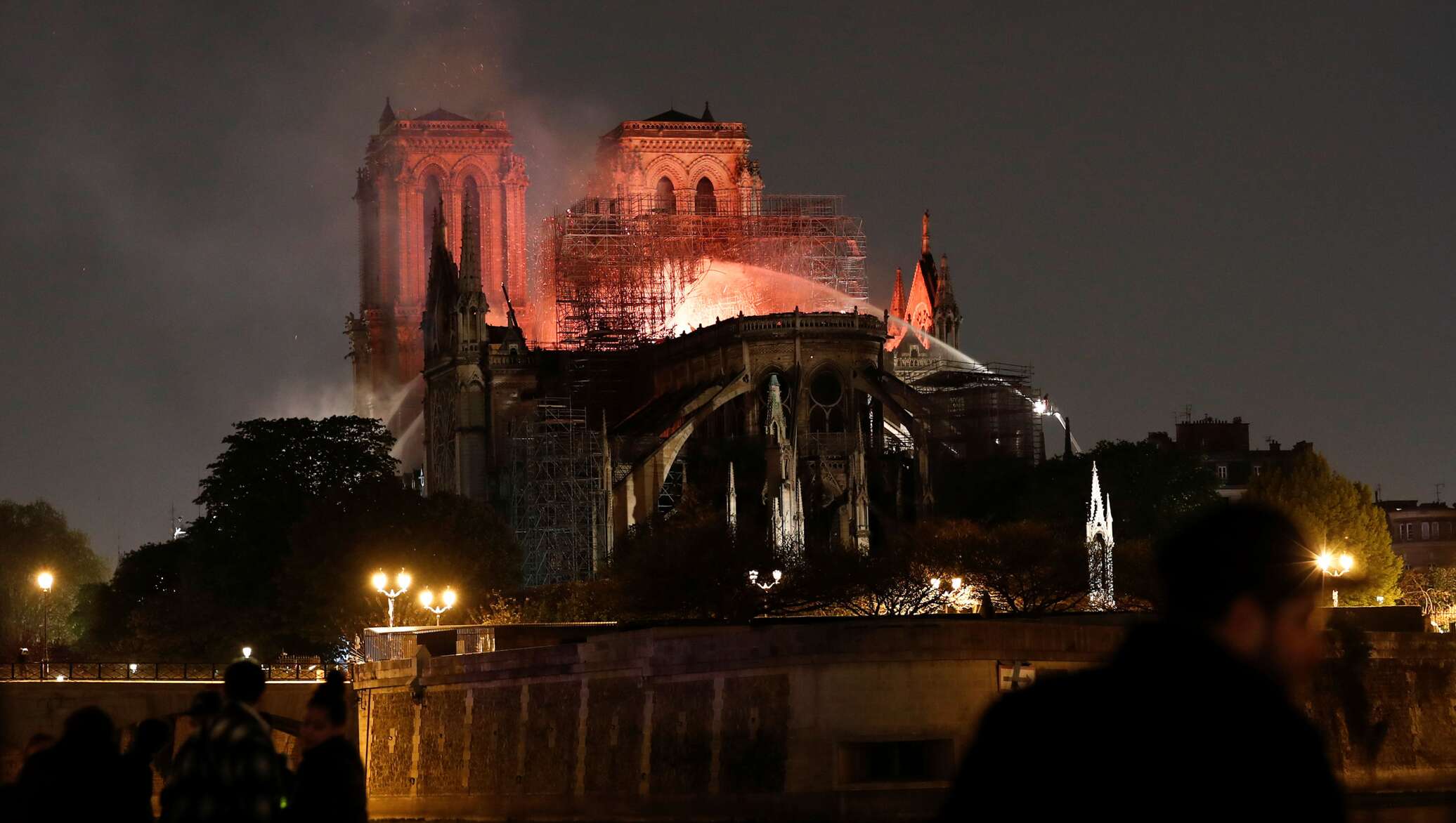 Собор парижской богоматери фото до пожара снаружи