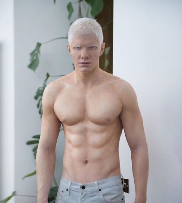 „ვგიჟდები შენს კუნთებზე“ – ბერას პიკანტურმა ფოტოებმა ინტერნეტი დაიპყრო „ვგიჟდები შენს კუნთებზე“ – ბერას პიკანტურმა ფოტოებმა ინტერნეტი დაიპყრო - Sputnik საქართველო