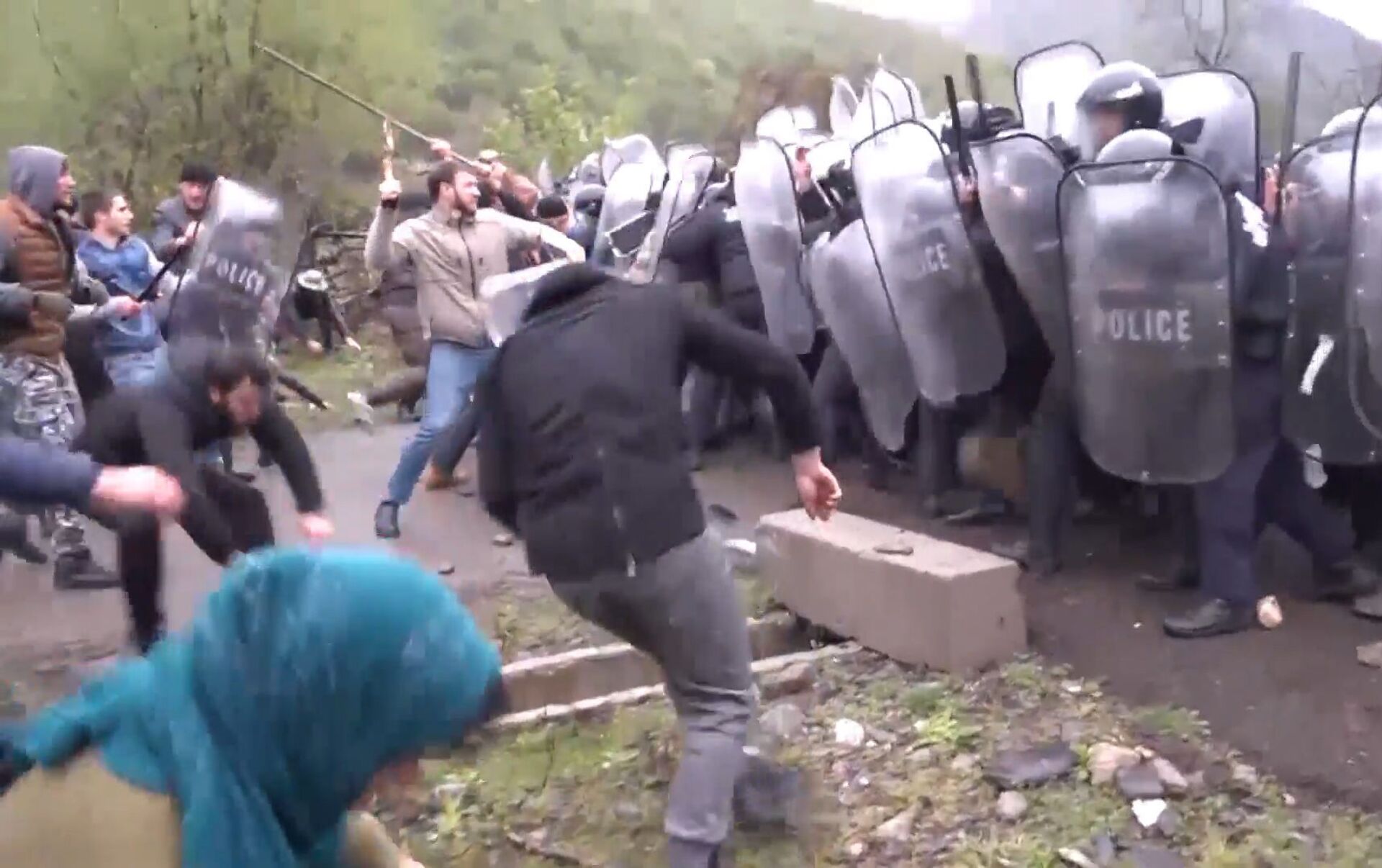 Панкисское ущелье чеченцы. Столкновение с полицией в Грузии.