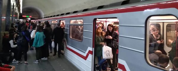 ვითარება მეტროსადგურ „მარჯანიშვილზე“ ვითარება მეტროსადგურ „მარჯანიშვილზე“ - Sputnik საქართველო