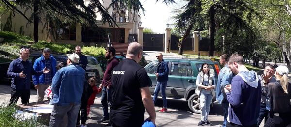 Акция протеста у посольства Азербайджана грузинских гидов - Sputnik Грузия