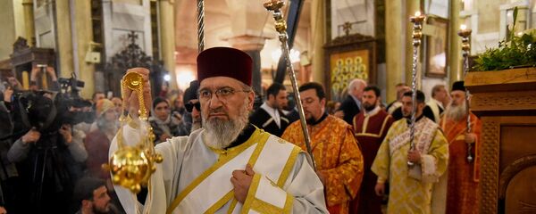 ღვთისმსახურება სამების ტაძარში ღვთისმსახურება სამების ტაძარში - Sputnik საქართველო