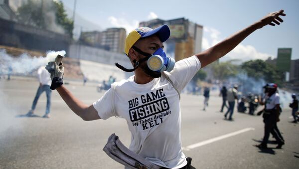 Радикальные оппозиционные протесты. Из серии Венесуэла: кризис - Sputnik Грузия