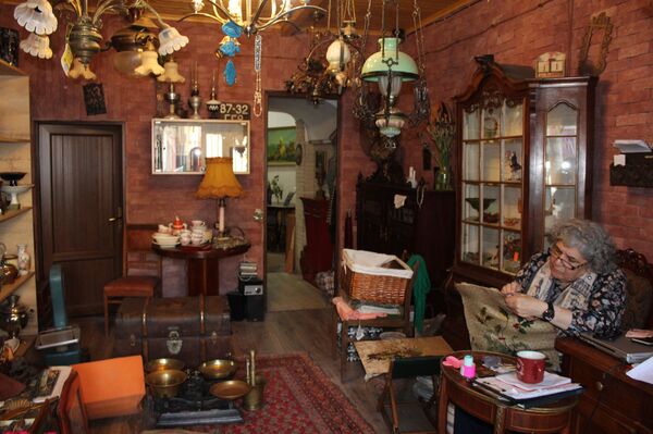 Тбилисская лавка древностей - вибрации другого измерения - Sputnik Грузия