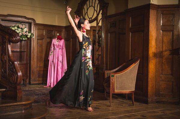 Все модники мира съехались в Грузию на Mercedes-Benz Fashion Week Tbilisi - Sputnik Грузия