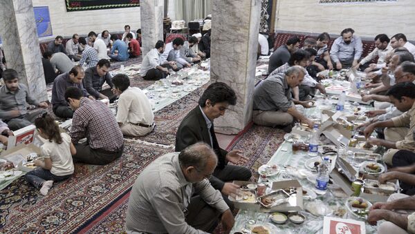 Начало священного месяца рамадан в Иране - Sputnik Грузия