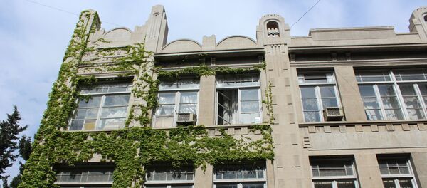 Фасад Караван-сарая на Сионской улице - Sputnik Грузия