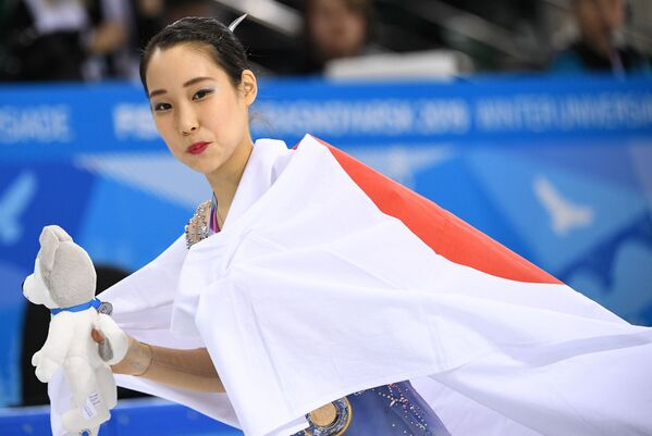Японская спортсменка Маи Михара , занявшая первое место в женском одиночном катании на XXIX Всемирной зимней Универсиаде 2019, расположилась на восьмой строчке рейтинга - Sputnik Грузия
