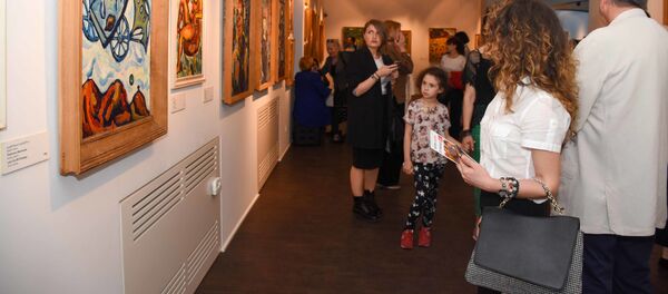 Открыть своего Чарли Чаплина: в Тбилиси выставлены работы Зураба Церетели - Sputnik Грузия