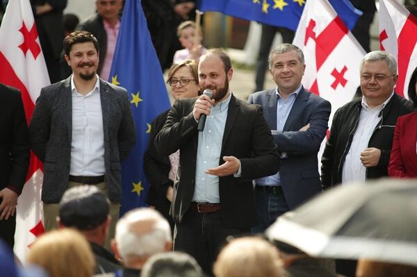 Интересное о выборах 19 мая: главные претенденты на пост мэра Чиатура - Sputnik Грузия