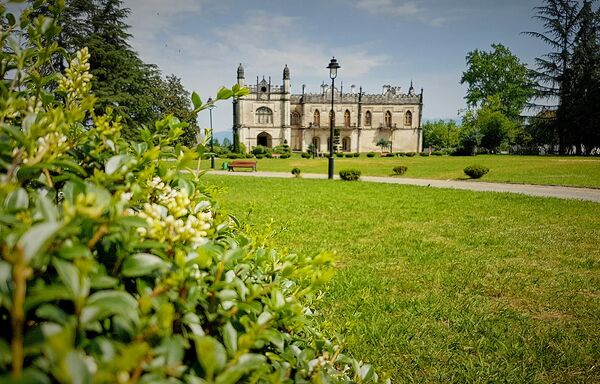 ზუგდიდის ბოტანიკური ბაღი 11 მაისიდან ვიზიტორებს წლის ბოლომდე უფასოდ უმასპინძლებს ზუგდიდის ბოტანიკური ბაღი 11 მაისიდან ვიზიტორებს წლის ბოლომდე უფასოდ უმასპინძლებს - Sputnik საქართველო