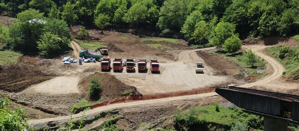 Строительство двух новых участков дороги на Рикотском перевале - Sputnik Грузия