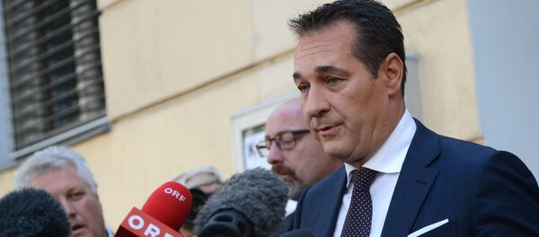 Лидер правонационалистической Партии свободы Австрии Ханс-Кристиан Штрахе - Sputnik Грузия