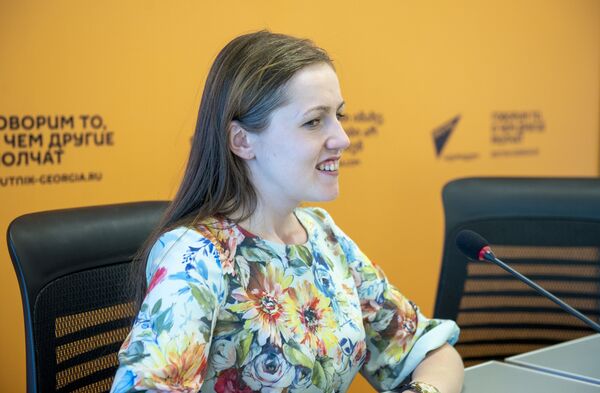 Мы живем традиционно архаическим сознанием - певица Нафсет Чениб о Грузии и Кавказе - Sputnik Грузия