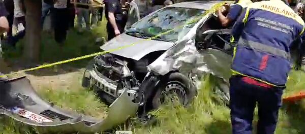 რუსთავში ავარიაში სამი ავტომობილი დაიმტვრა - თვითმხილველის ვიდეო შემთხვევის ადგილიდან - Sputnik საქართველო