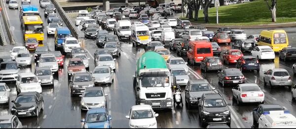 Транспортный коллапс в центре столицы Грузии - видео - Sputnik Грузия