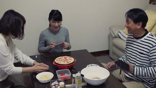 Семья напрокат - новый сервис набирает популярность в Японии - Sputnik Грузия