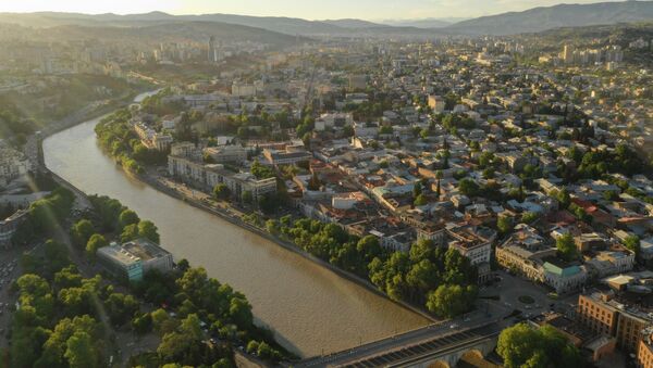 Вид на город Тбилиси с высоты птичьего полета - Sputnik Грузия